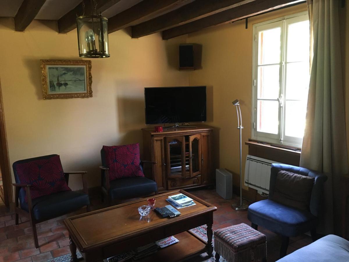 La Maison De Lucie Veuil Εξωτερικό φωτογραφία